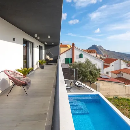 Villa Hilltop - Jacuzzi, Pool, Sauna Kučine