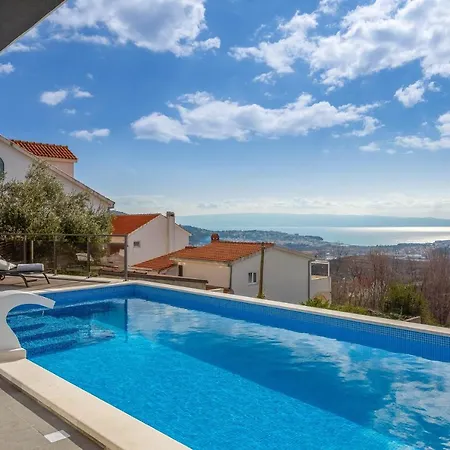 Villa Hilltop - Jacuzzi, Pool, Sauna *